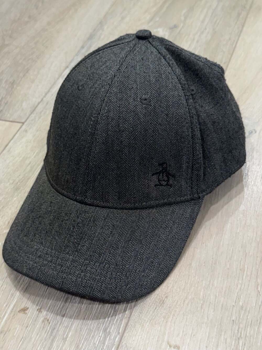 Penguin By Munsingwear Herringbone Gray Fitted Baseball Hat Cap